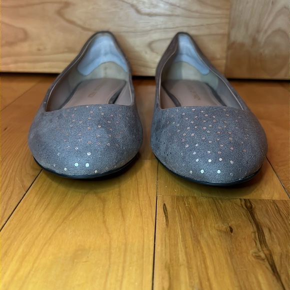 Shoes of Prey Women’s Ballerina Flats Gray Polka Dot Sz 9.5 - Picture 5 of 6